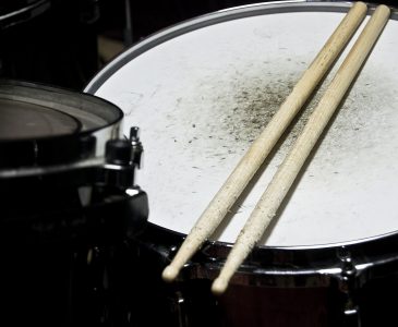 Snare drum and sticks